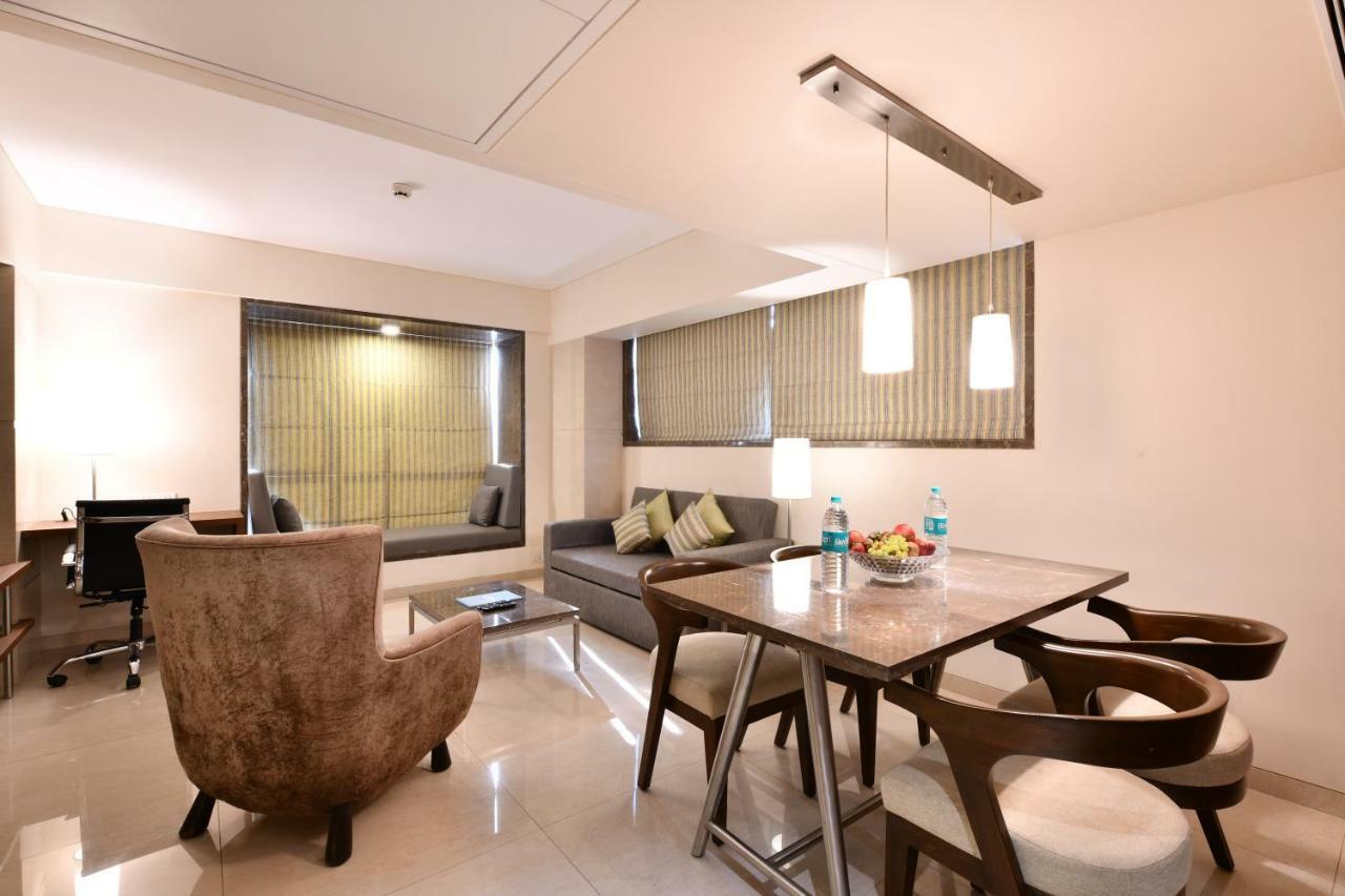 Krishna Palace Hotel - Ambernath Ambarnath Eksteriør bilde