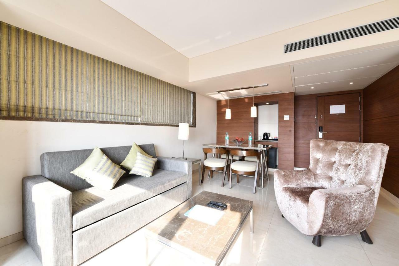 Krishna Palace Hotel - Ambernath Ambarnath Eksteriør bilde